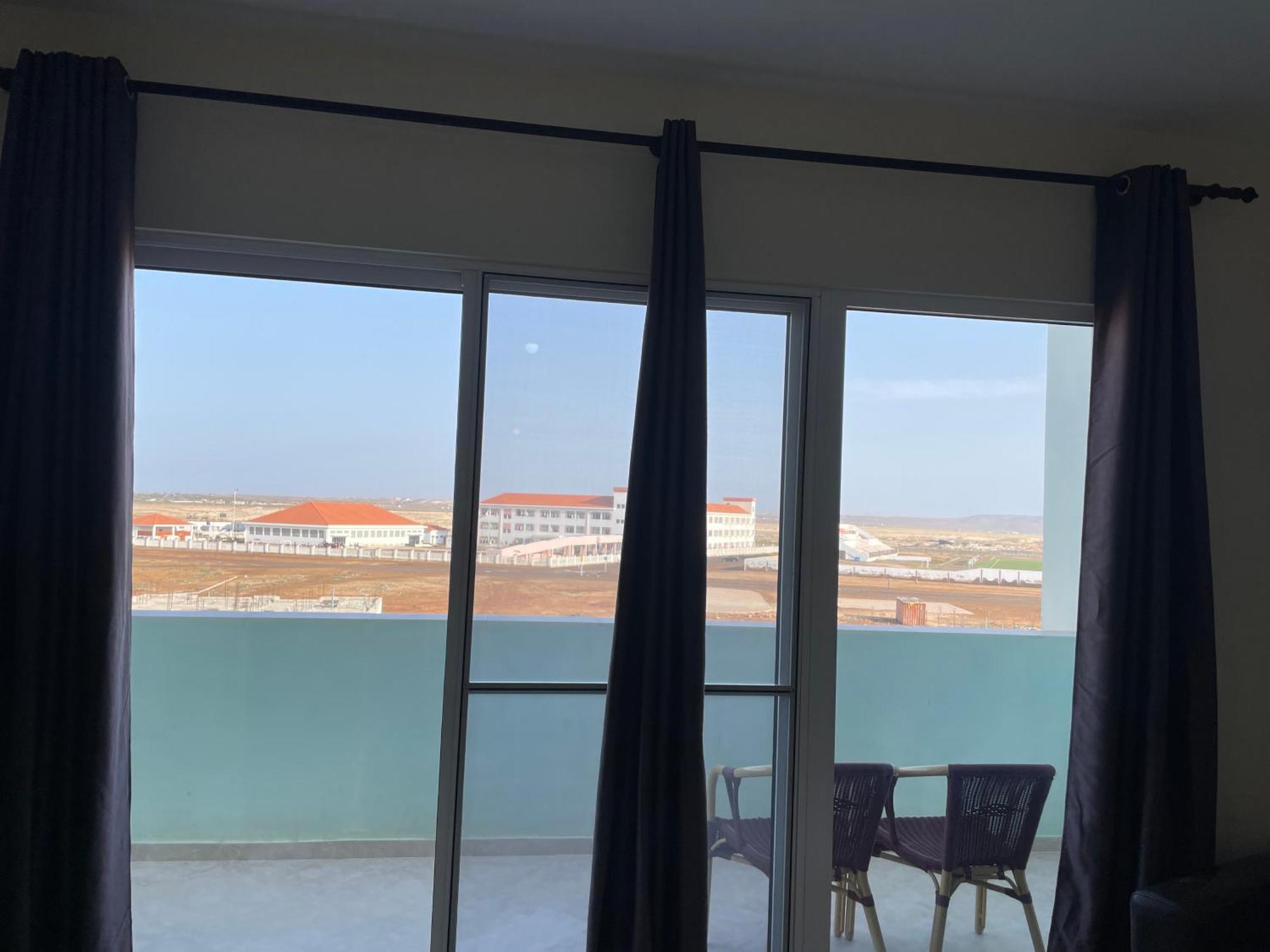 Beauty Plaza Apartaments Santa Maria Luaran gambar