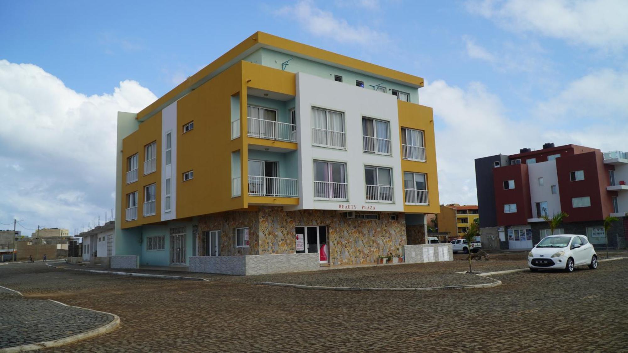 Beauty Plaza Apartaments Santa Maria Luaran gambar