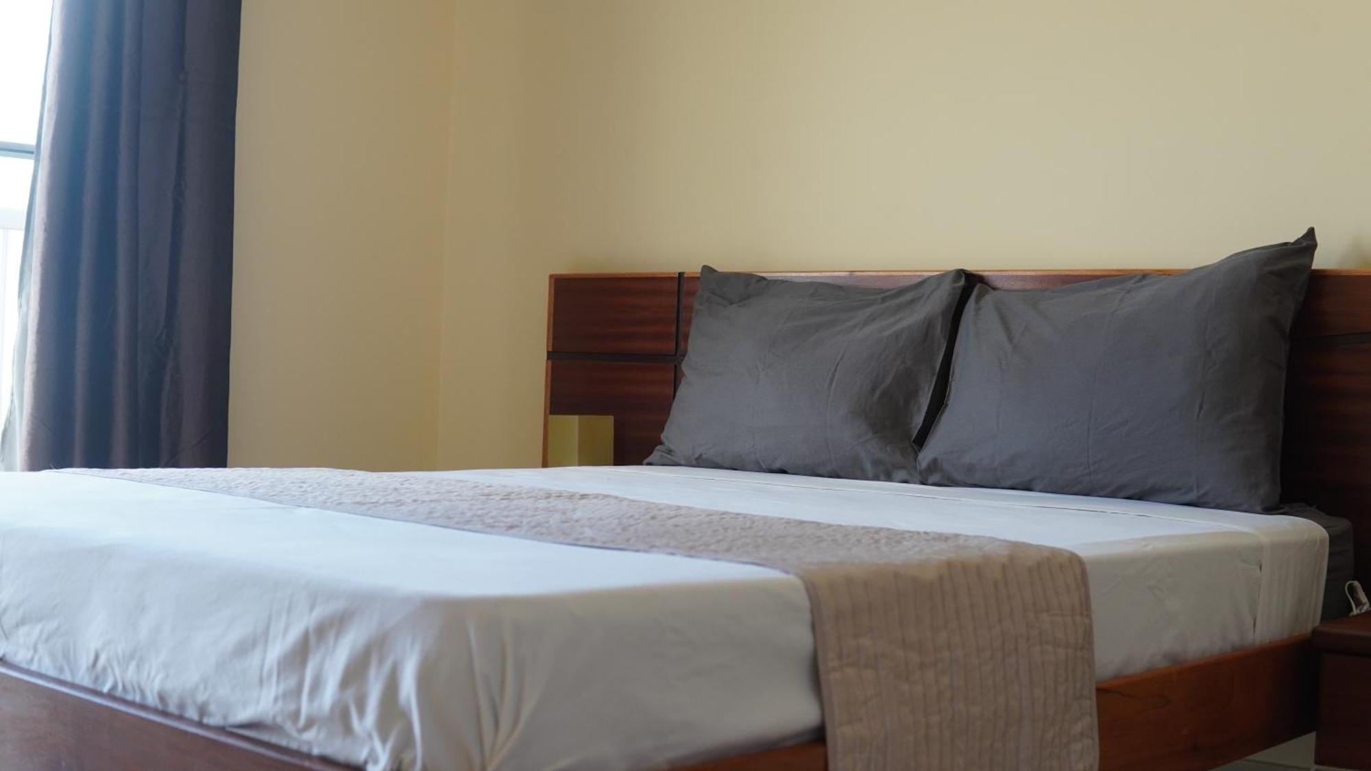 Beauty Plaza Apartaments Santa Maria Luaran gambar