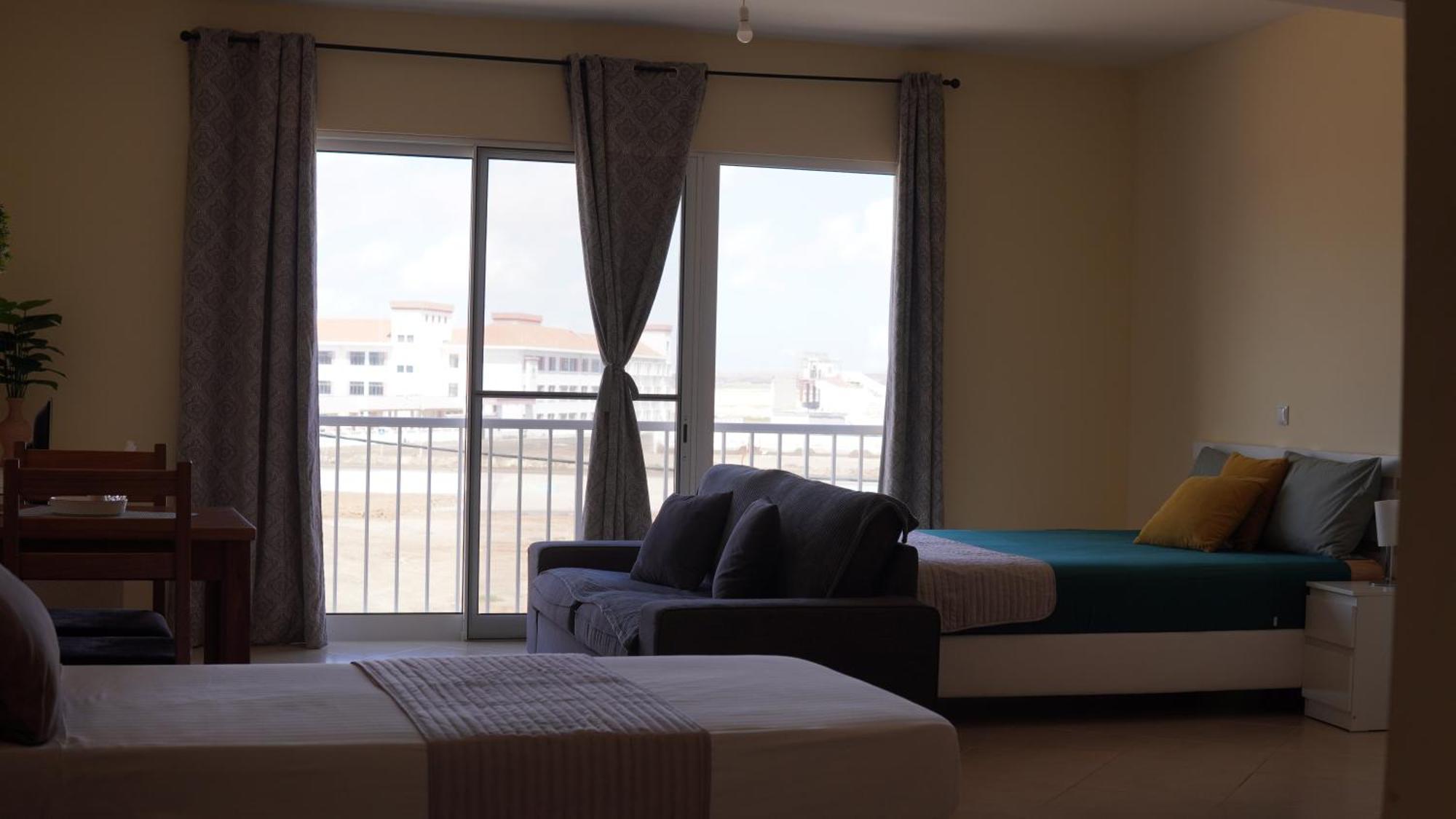 Beauty Plaza Apartaments Santa Maria Luaran gambar